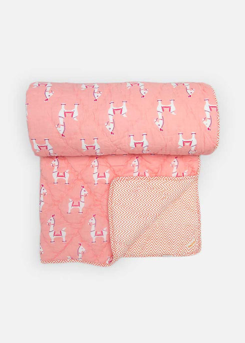 llama quilt in pink color